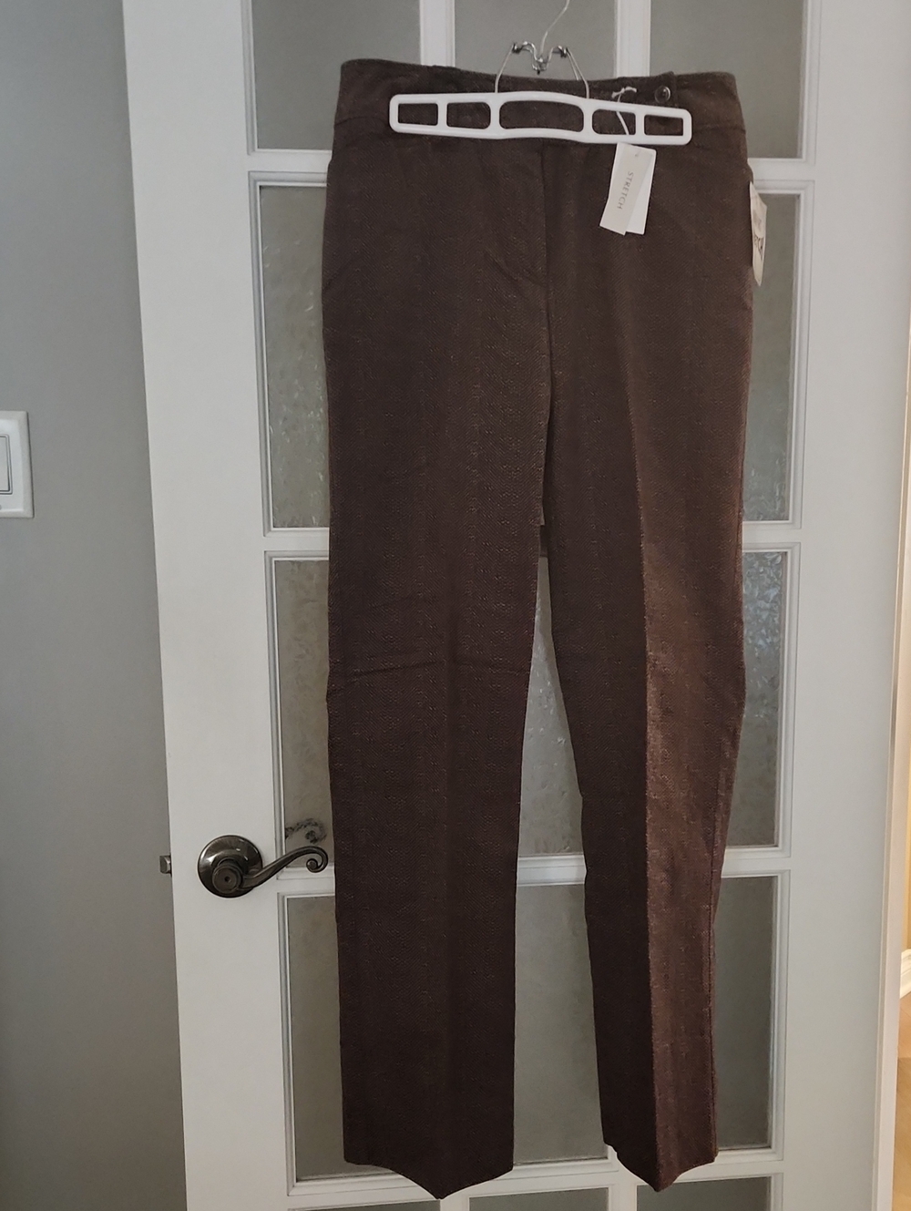 Women's Tailored Straight-Leg Trousers in Dark Brown /New Wit Tag